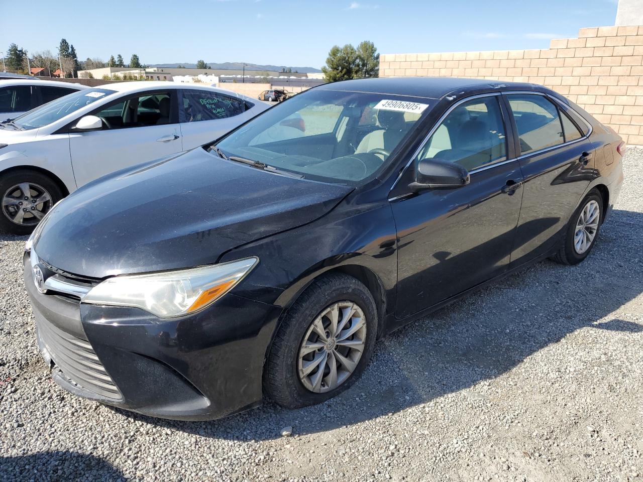 2015 TOYOTA CAMRY LE