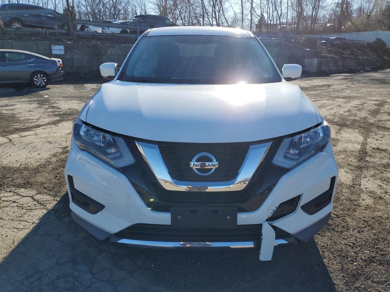 2017 NISSAN ROGUE S - Фото 5