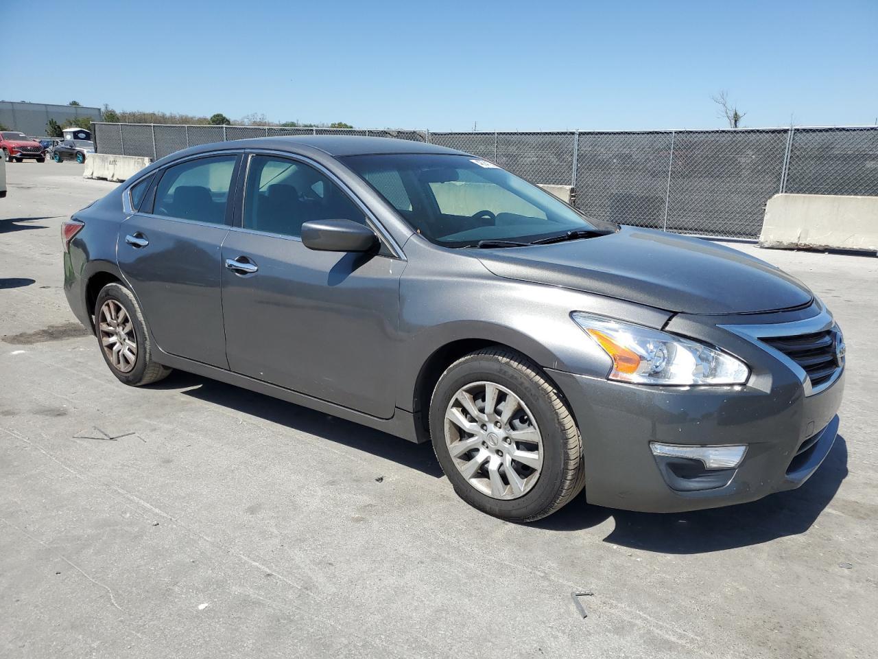 2015 NISSAN ALTIMA 2.5 - Фото 4