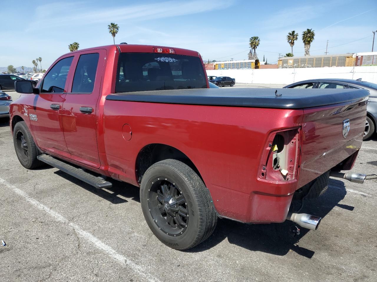 2014 RAM 1500 ST - Фото 2