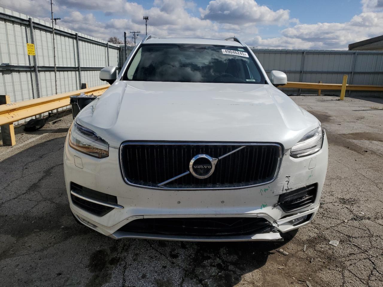 2016 VOLVO XC90 T6 - Фото 5