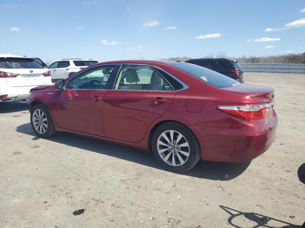 2016 TOYOTA CAMRY HYBR - Image 2