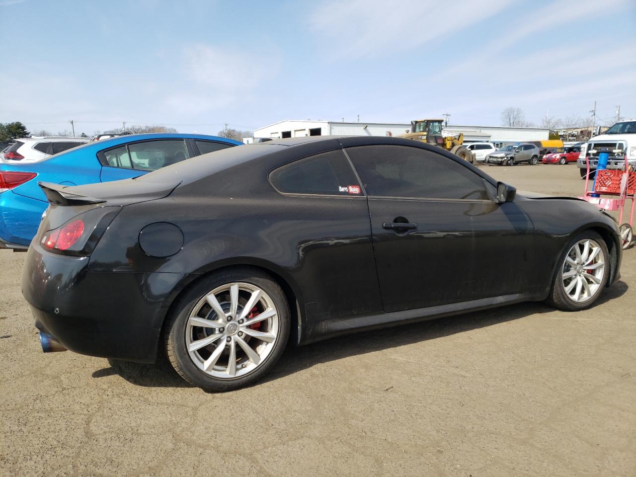 2012 INFINITI G37 - Image 3