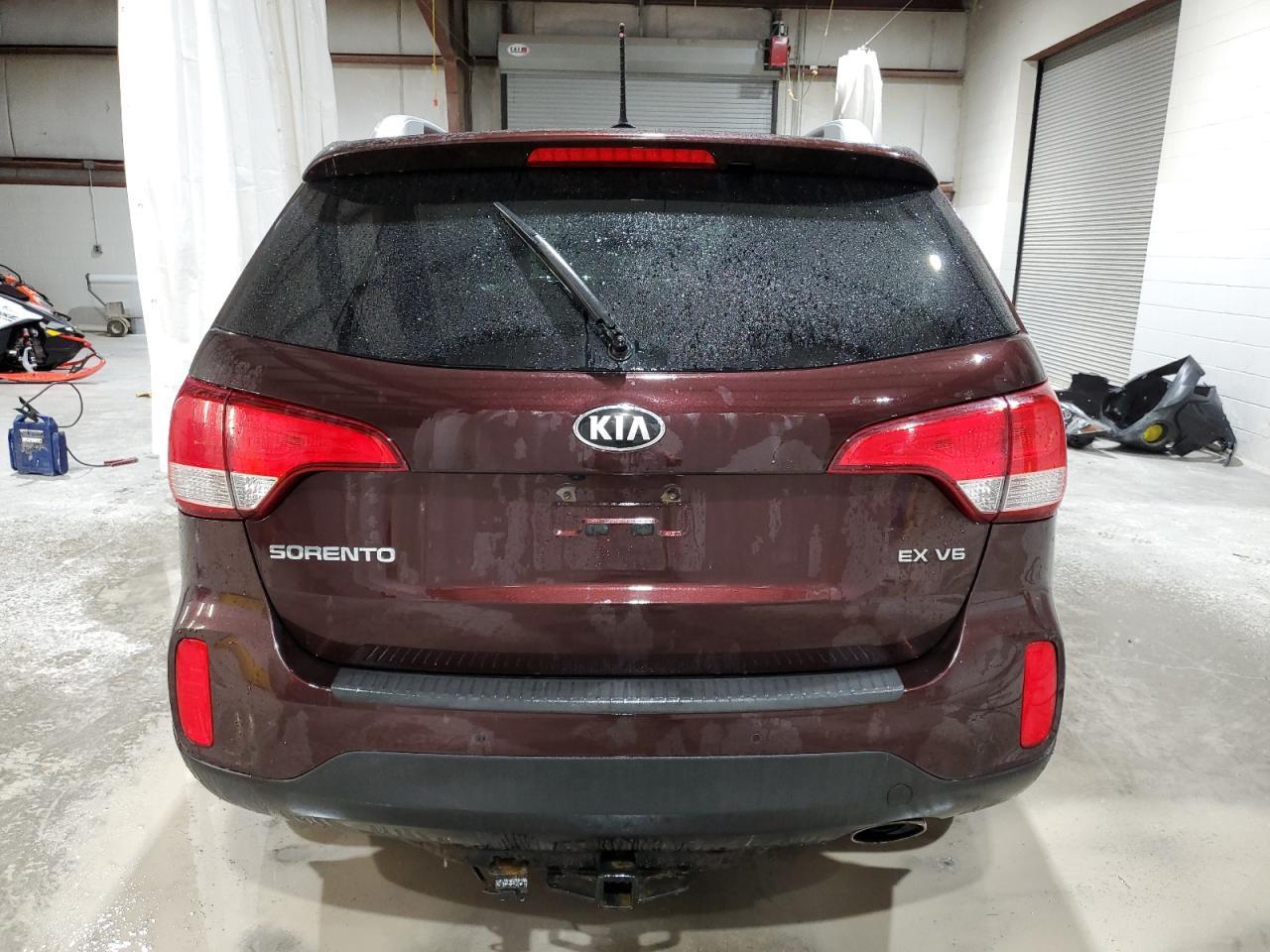 2015 KIA SORENTO EX - Image 6