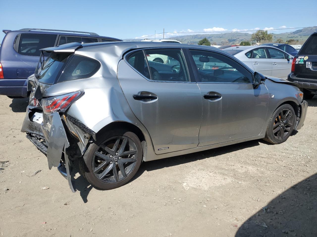 2016 LEXUS CT 200 - Image 3