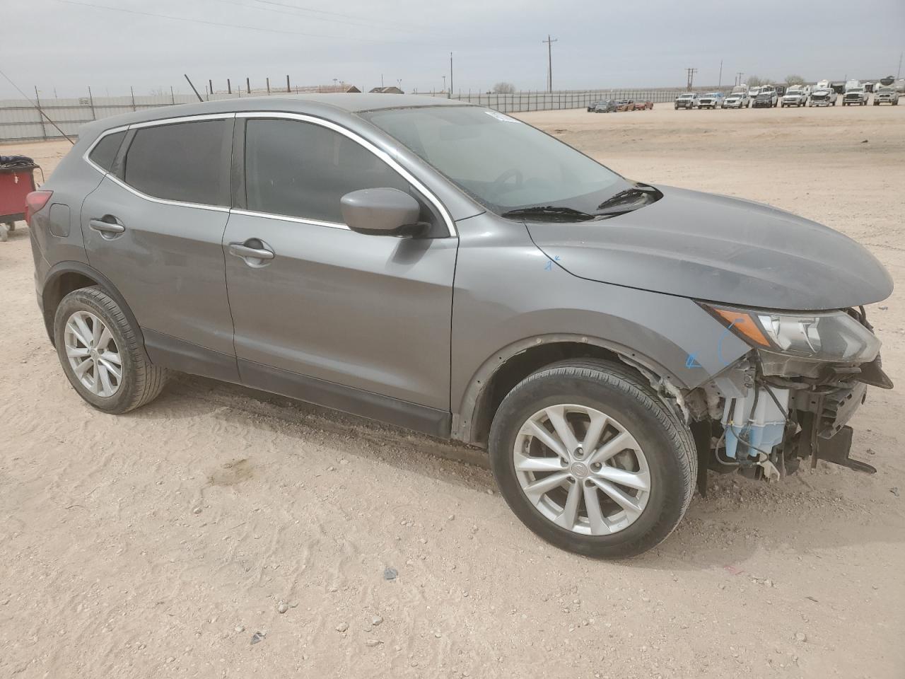 2018 NISSAN ROGUE SPOR - Image 4