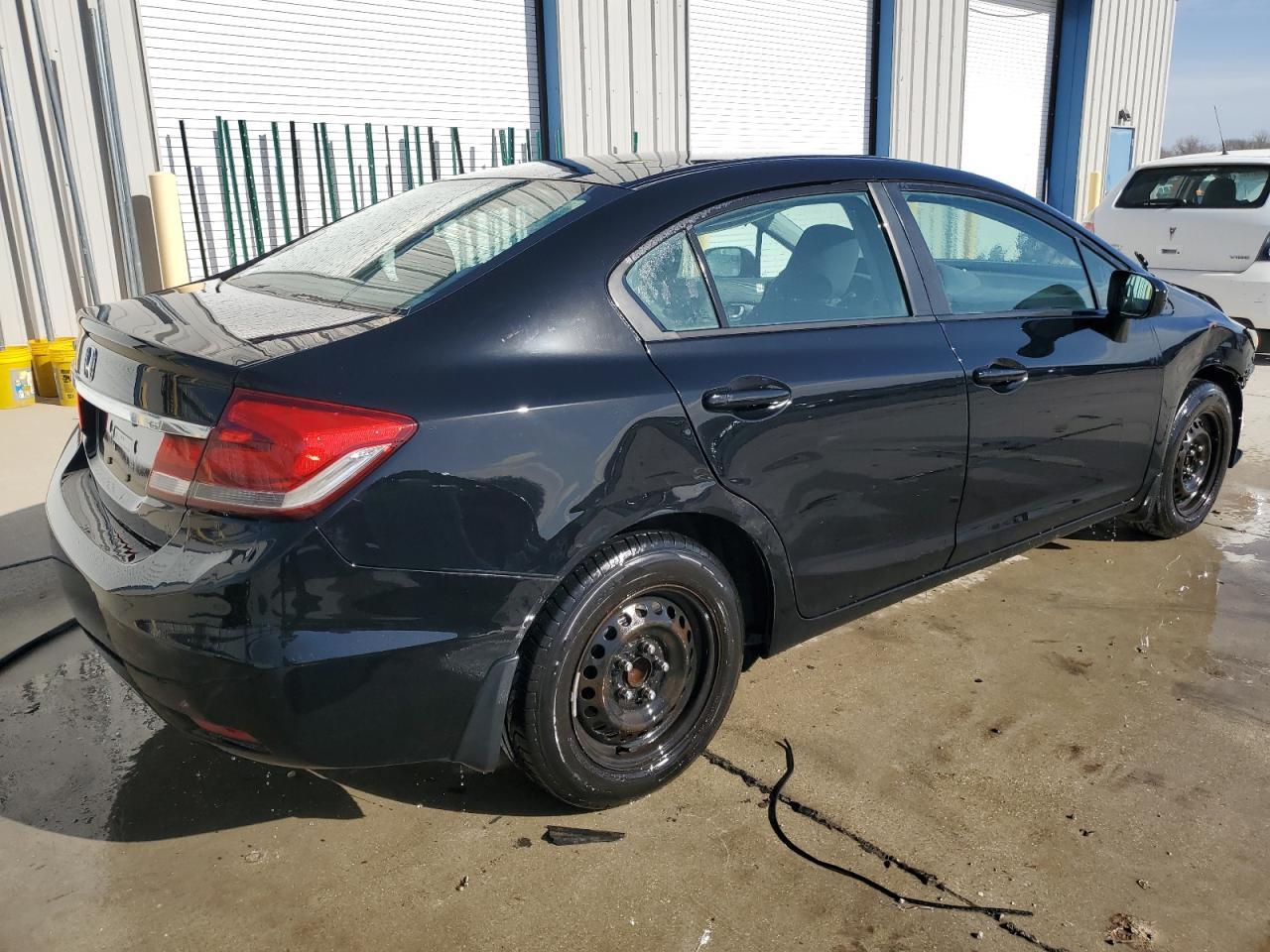 2015 HONDA CIVIC LX - Image 3