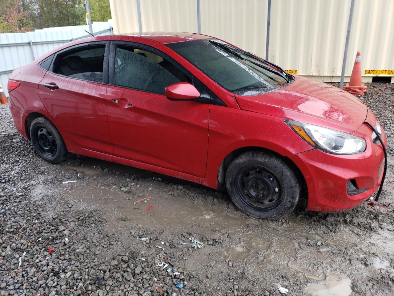 2014 HYUNDAI ACCENT GLS - Image 4