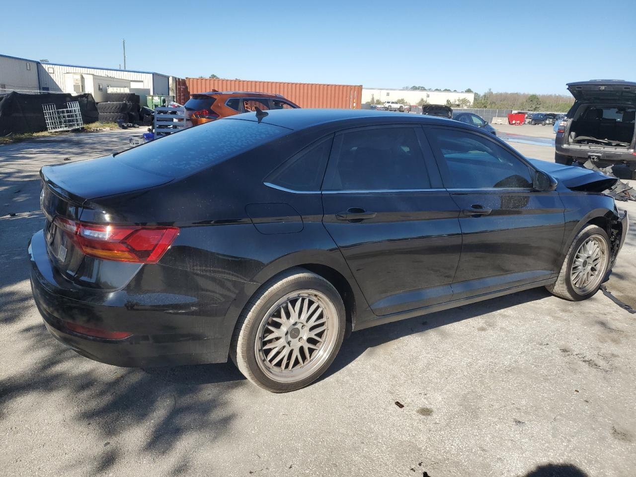 2019 VOLKSWAGEN JETTA S - Фото 3