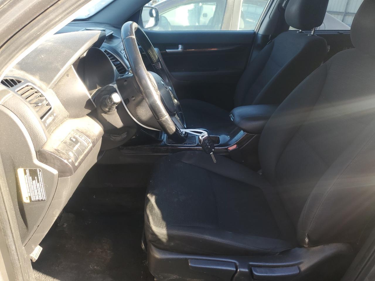 2015 KIA SORENTO LX - Image 7