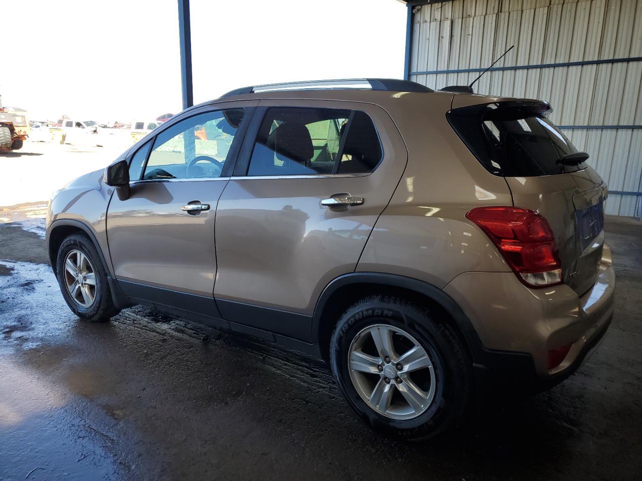 2018 CHEVROLET TRAX 1LT - Image 2
