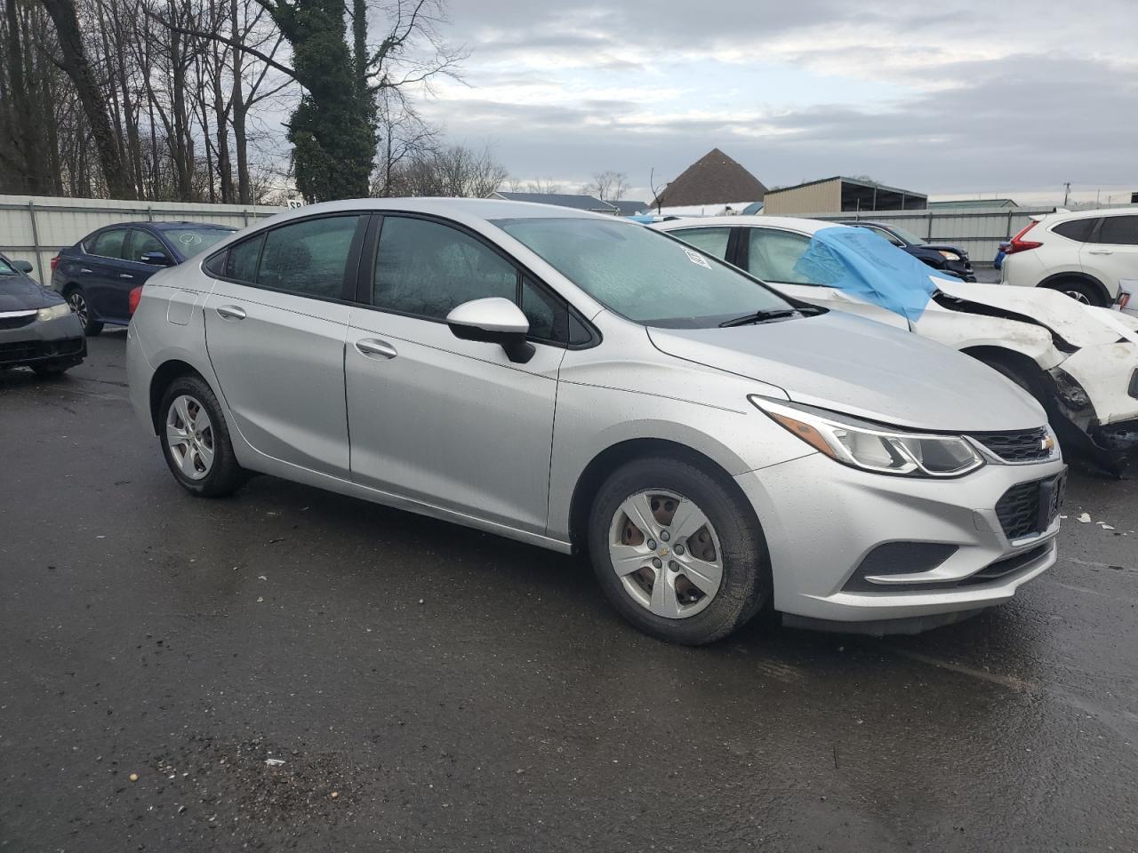 2017 CHEVROLET CRUZE LS - Фото 4
