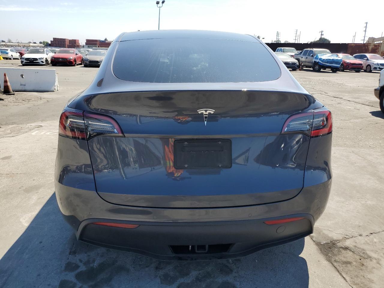 2022 TESLA MODEL Y - Image 6