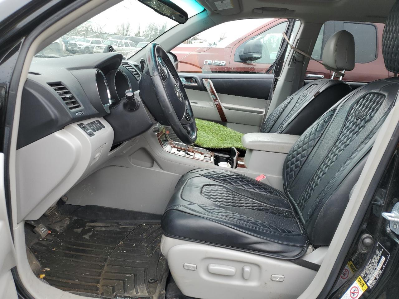 2012 TOYOTA HIGHLANDER - Image 7