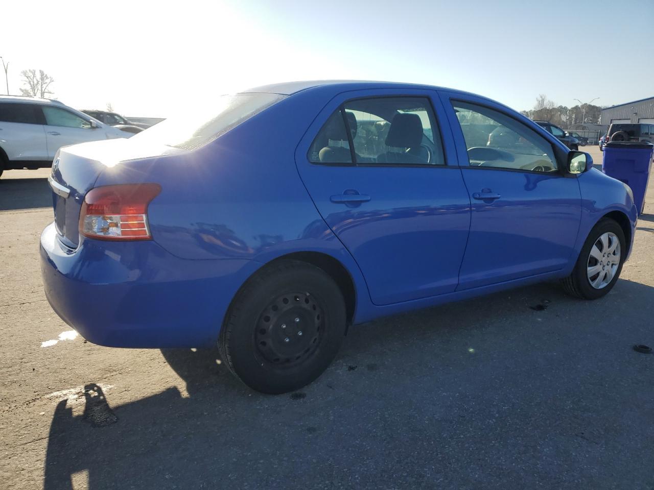 2012 TOYOTA YARIS - Фото 3