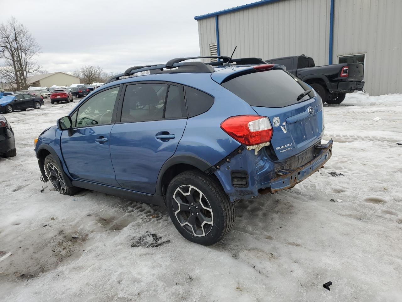 2014 SUBARU XV CROSSTR - Image 2