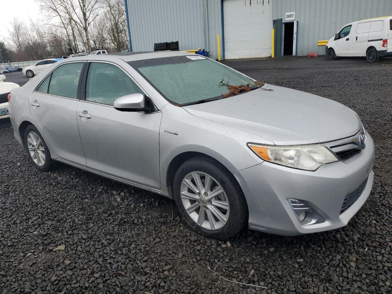 2012 TOYOTA CAMRY HYBR - Фото 4