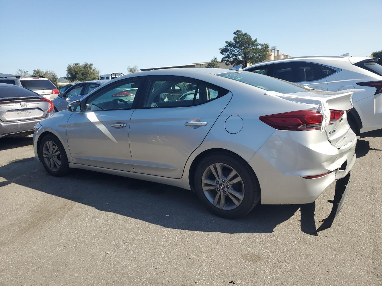 2017 HYUNDAI ELANTRA SE - Image 2