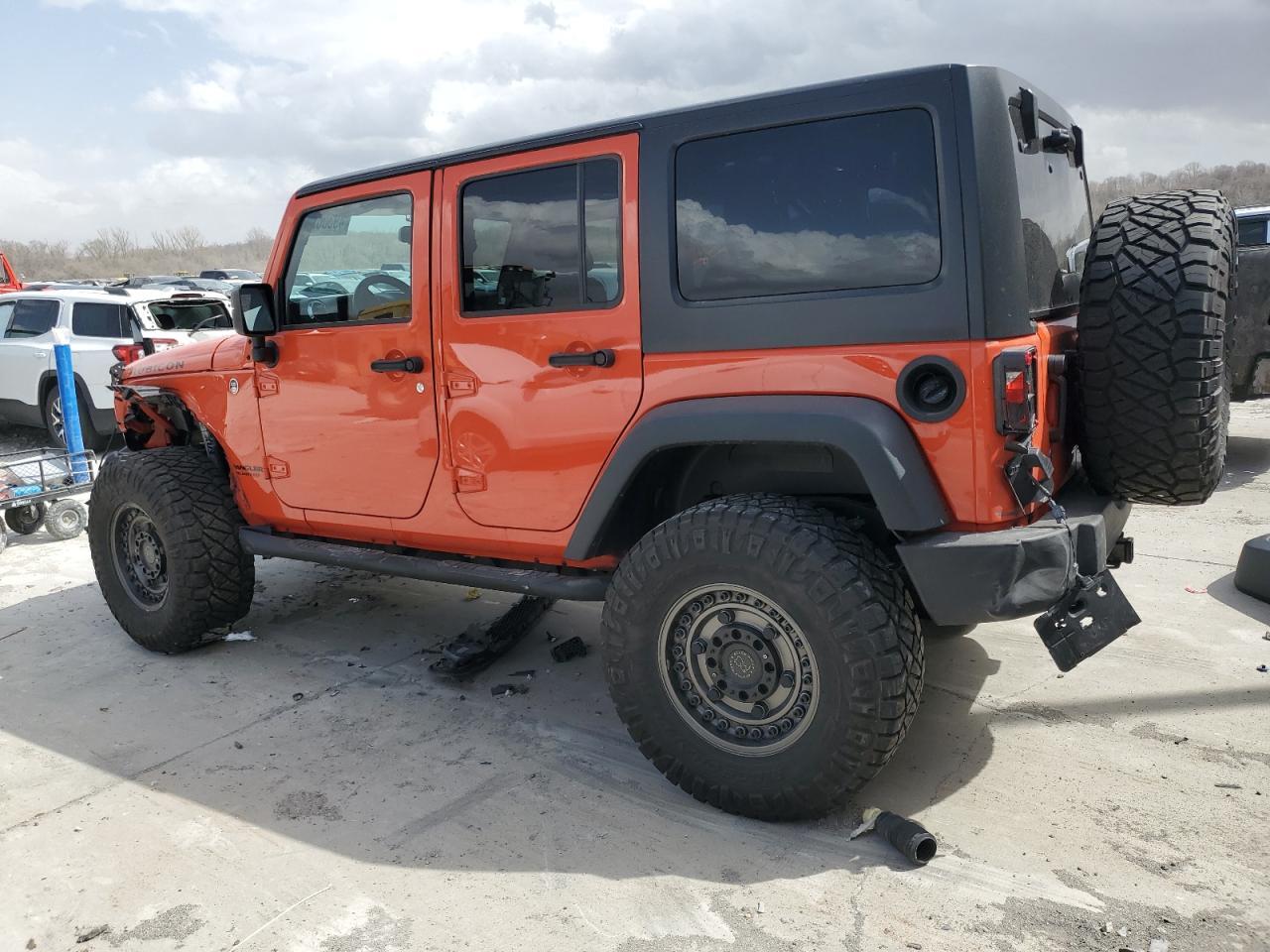2015 JEEP WRANGLER U - Image 2
