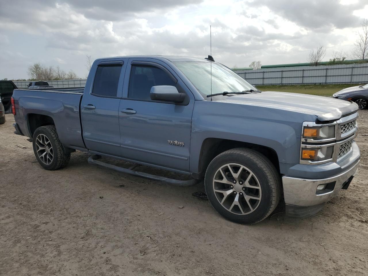 2015 CHEVROLET SILVERADO - Image 4