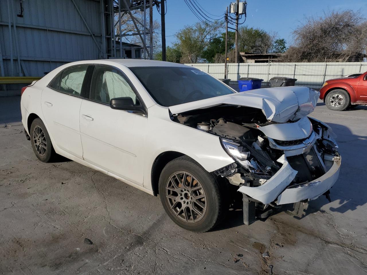 2015 CHEVROLET MALIBU LS - Фото 4