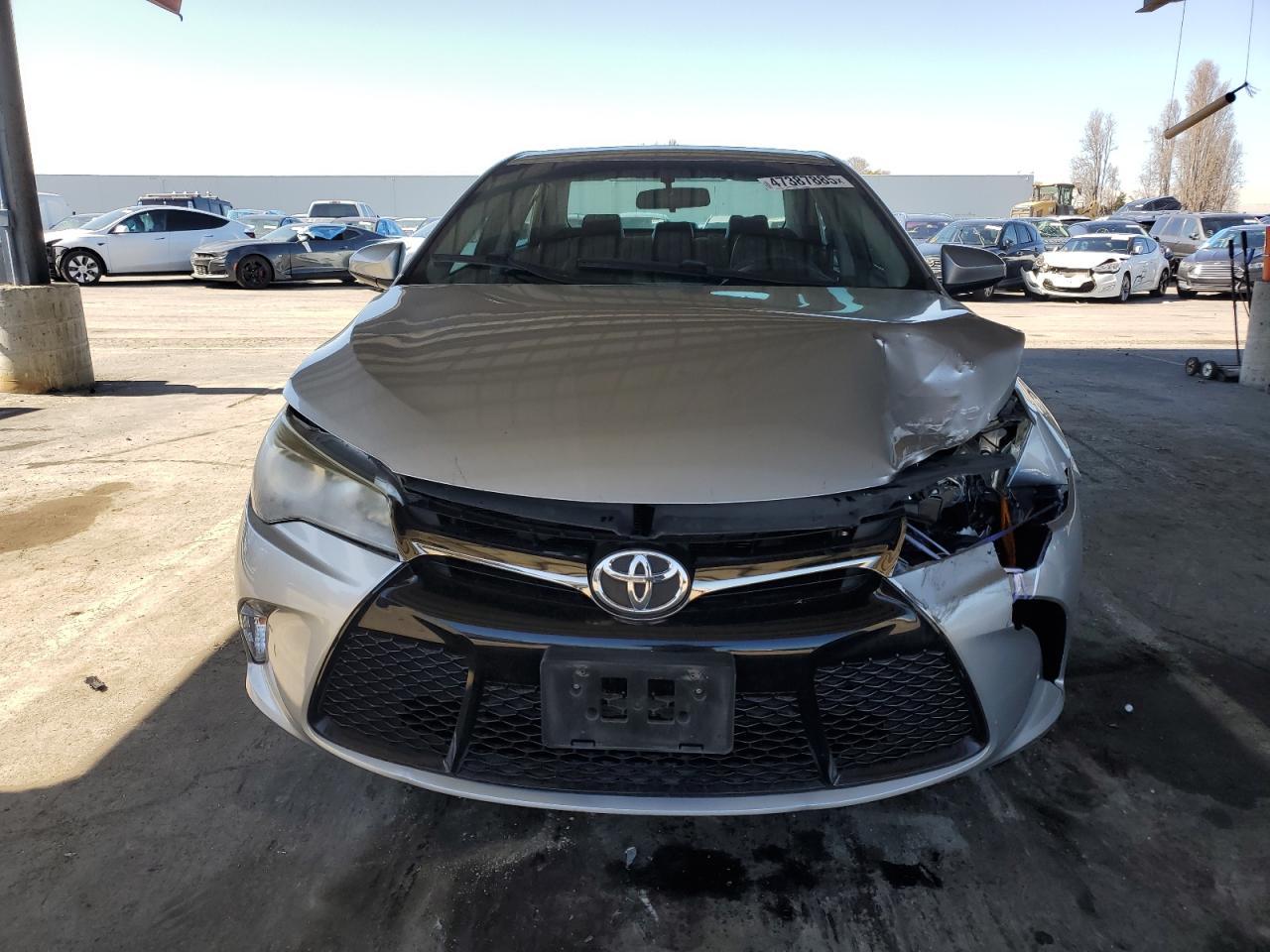 2017 TOYOTA CAMRY LE - Image 5