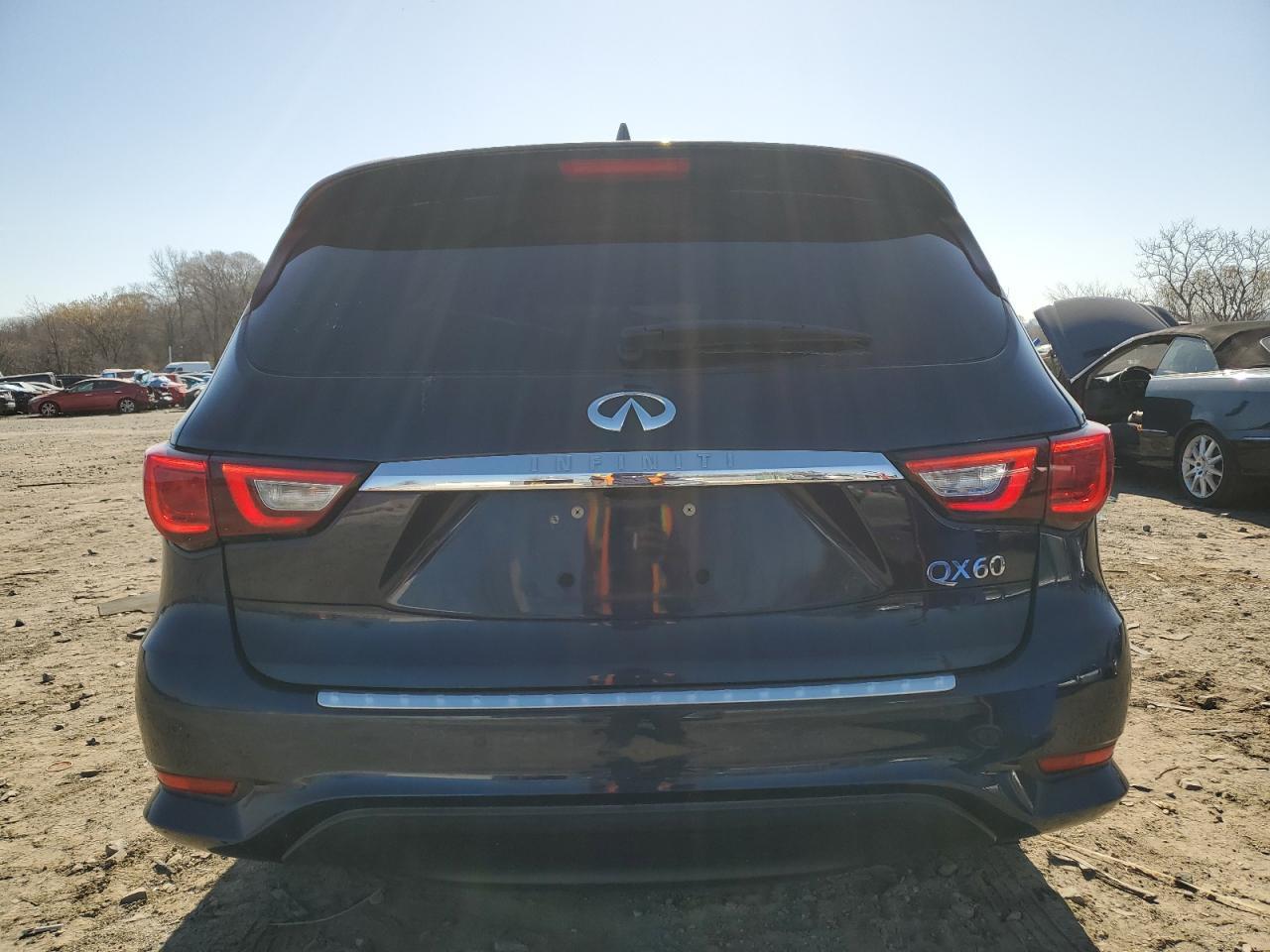 2016 INFINITI QX60 - Image 6