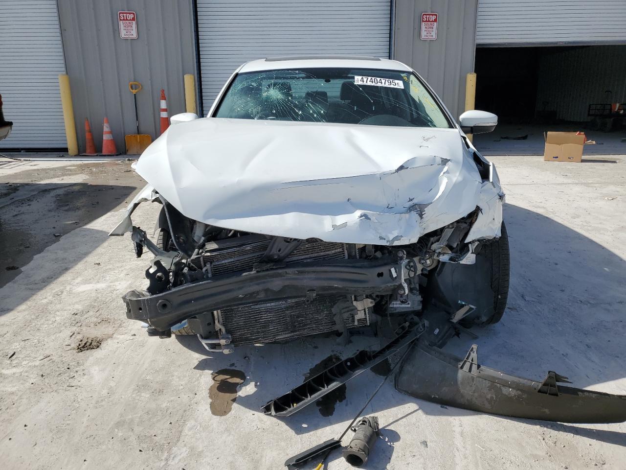 2017 VOLKSWAGEN JETTA SE - Image 5
