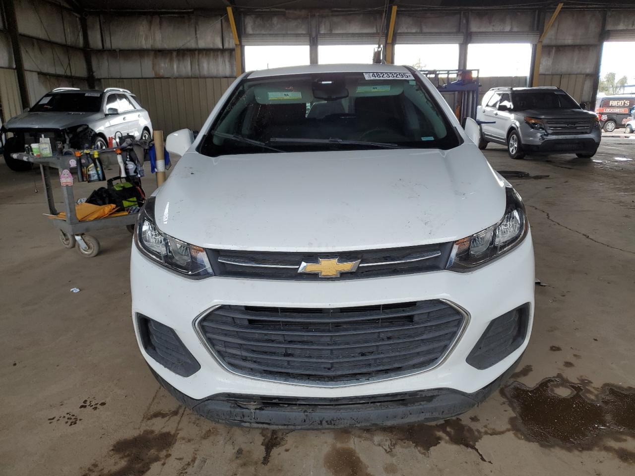 2021 CHEVROLET TRAX LS - Image 5