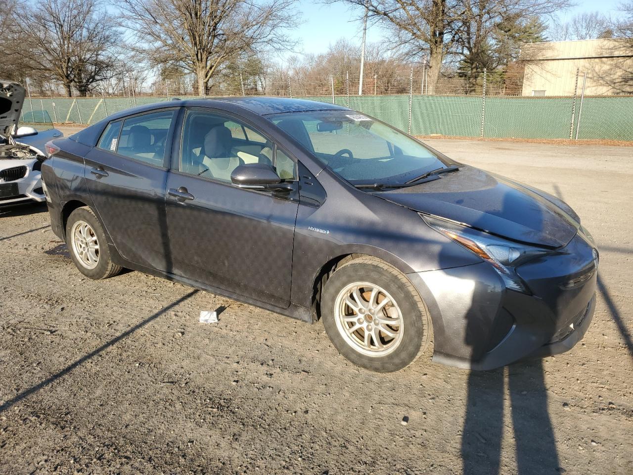 2016 TOYOTA PRIUS - Фото 4