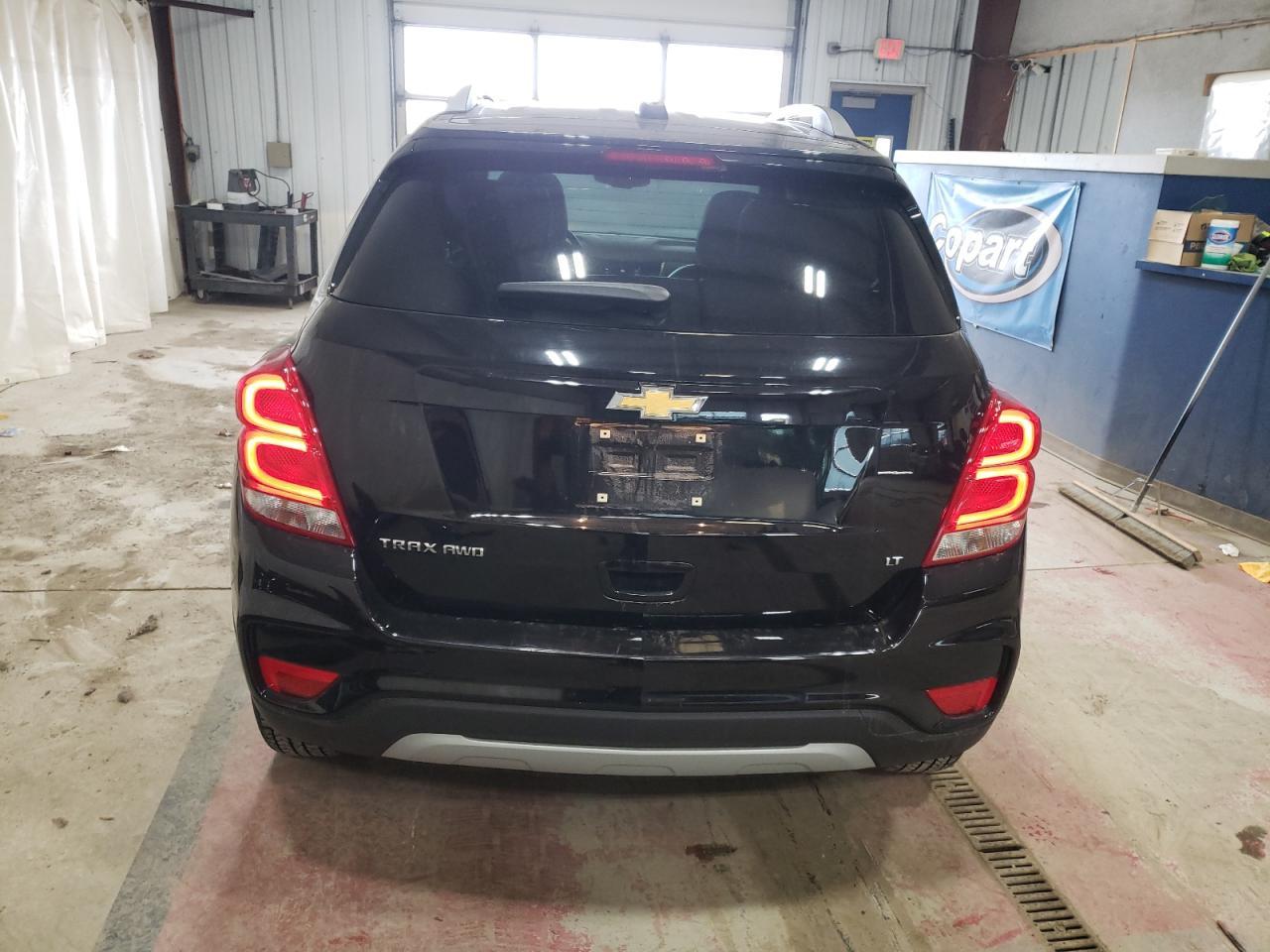 2019 CHEVROLET TRAX 1LT - Фото 6