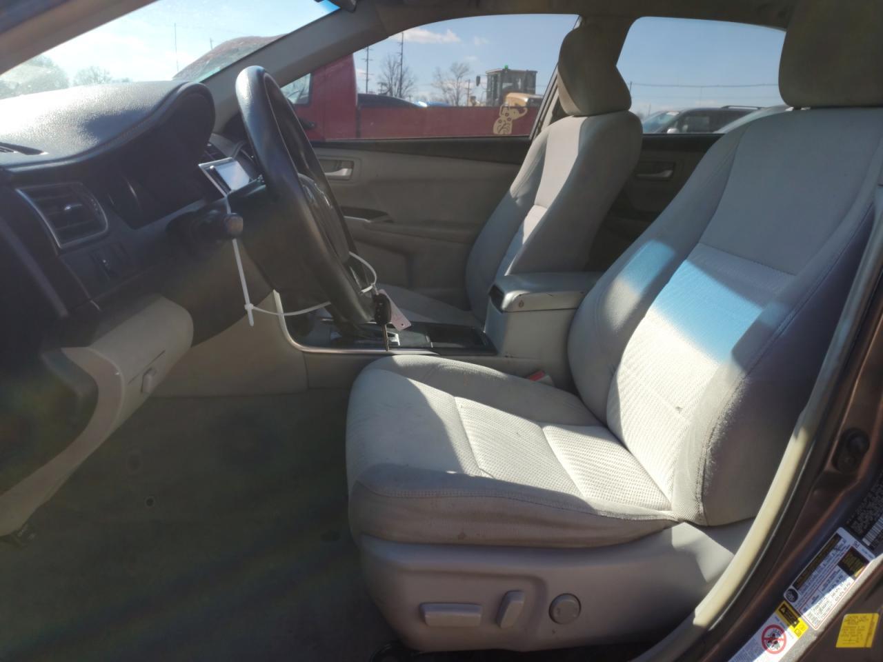 2015 TOYOTA CAMRY LE - Image 7