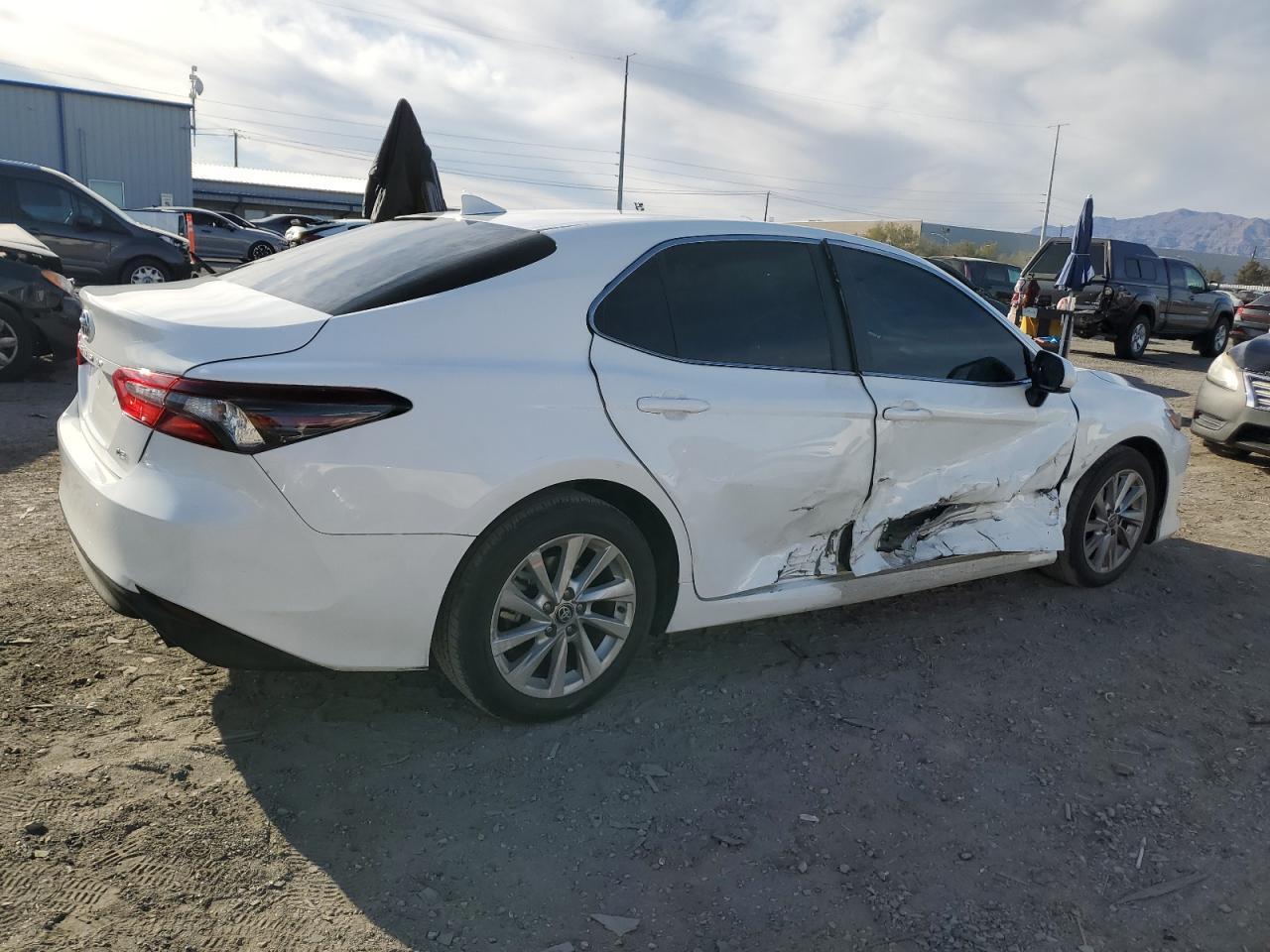 2023 TOYOTA CAMRY LE - Image 3