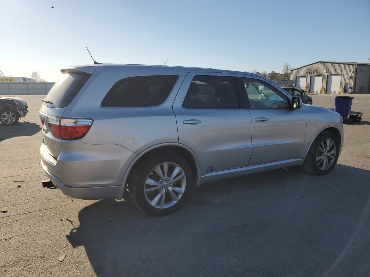 2011 DODGE DURANGO HE - Image 3