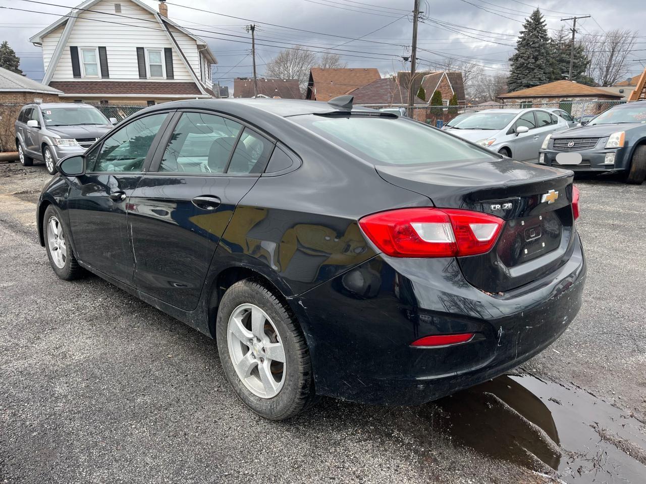 2016 CHEVROLET CRUZE LS - Фото 3