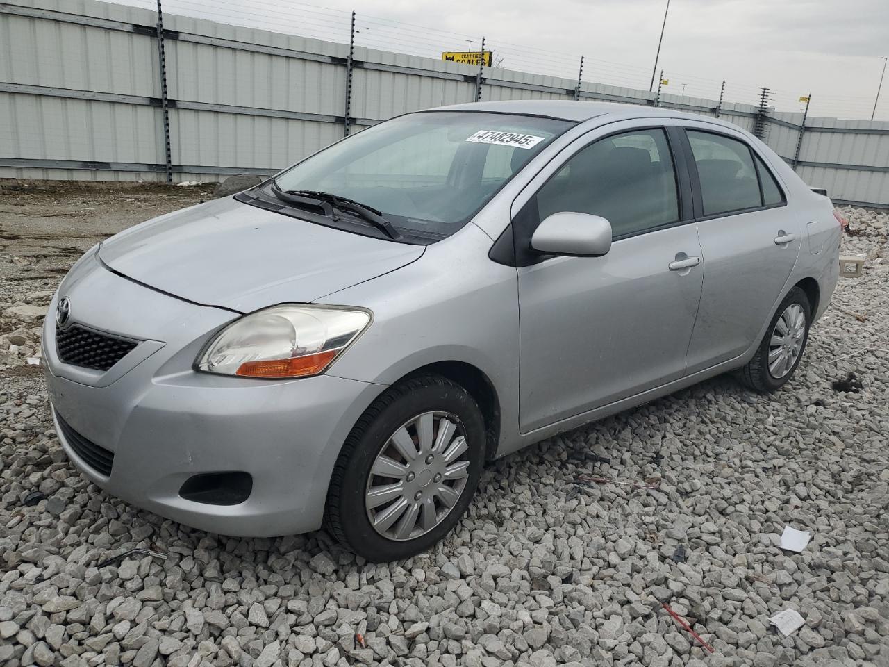 2010 TOYOTA YARIS
