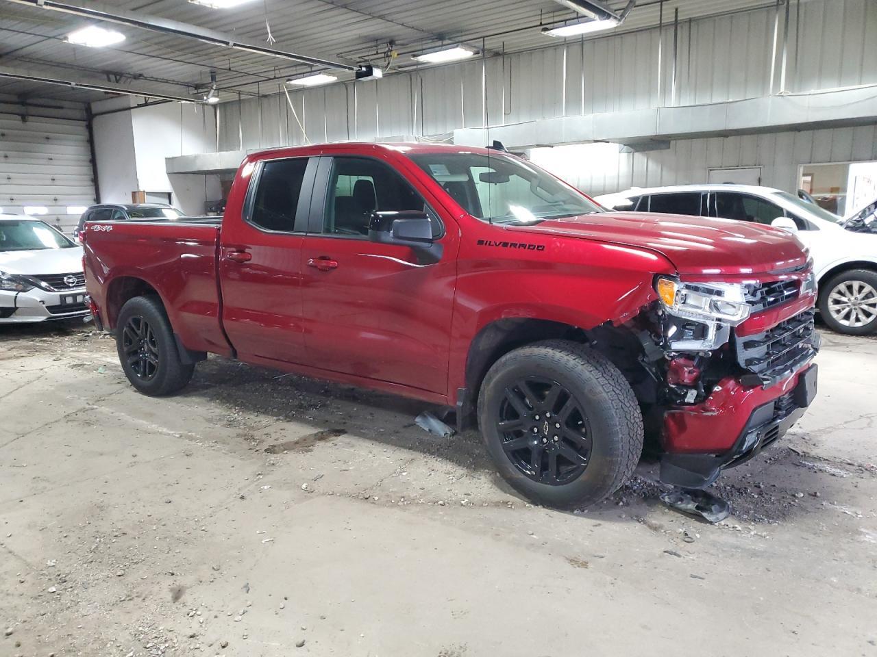 2024 CHEVROLET SILVERADO - Image 4