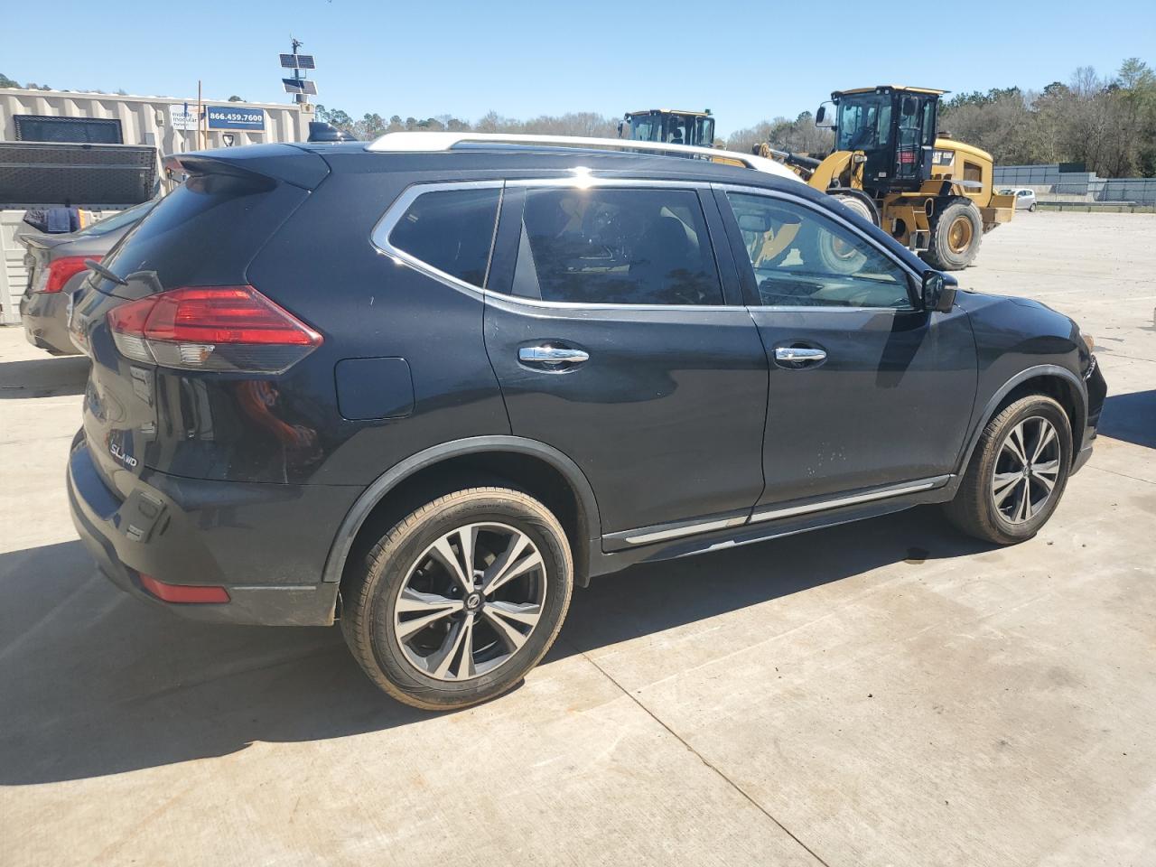 2017 NISSAN ROGUE S - Фото 3
