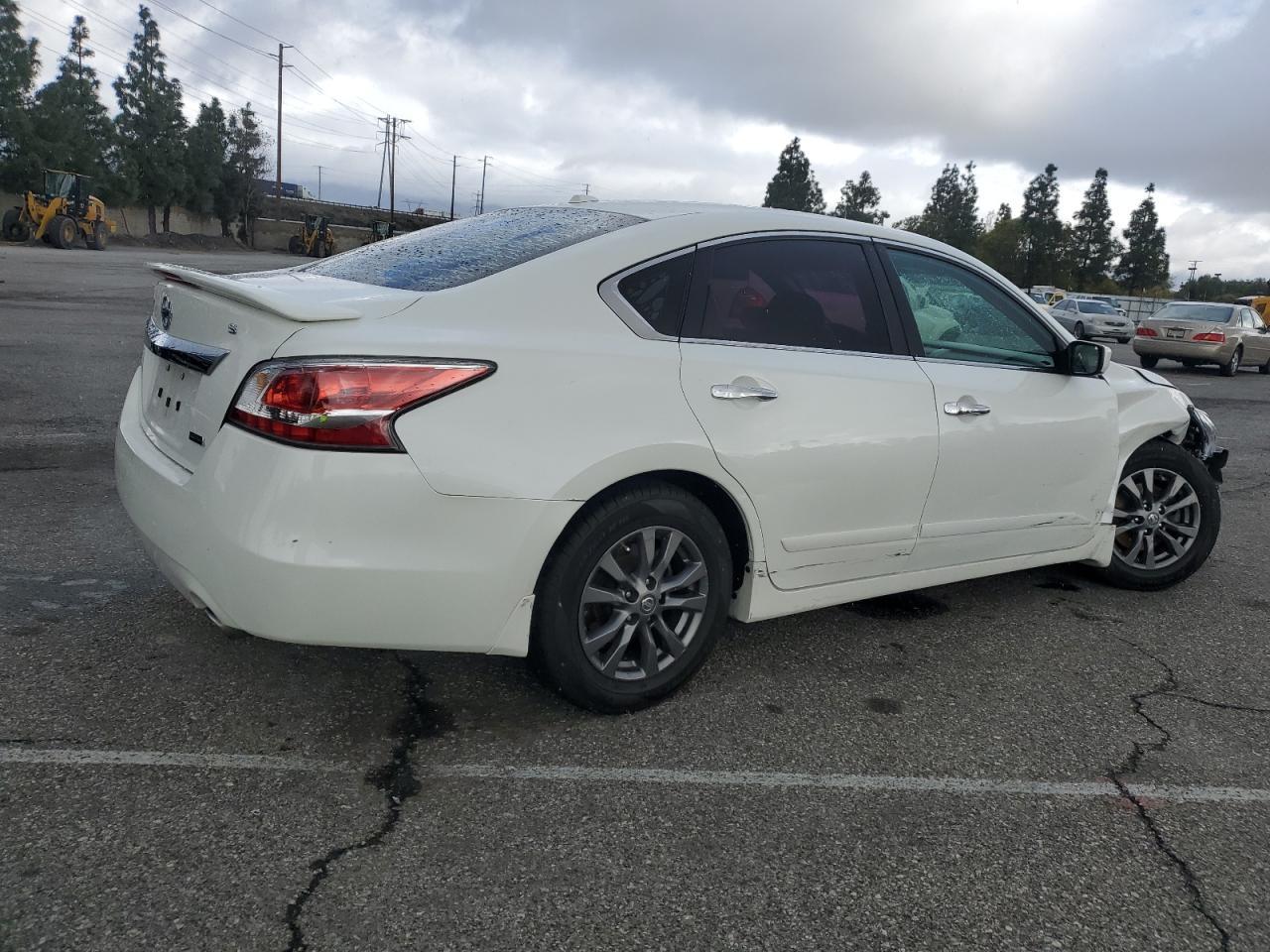 2015 NISSAN ALTIMA 2.5 - Фото 3