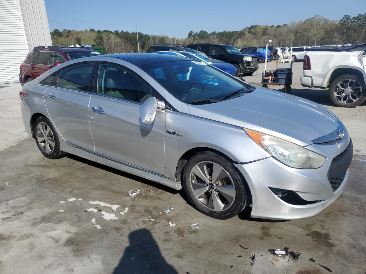 2011 HYUNDAI SONATA HYB - Image 4