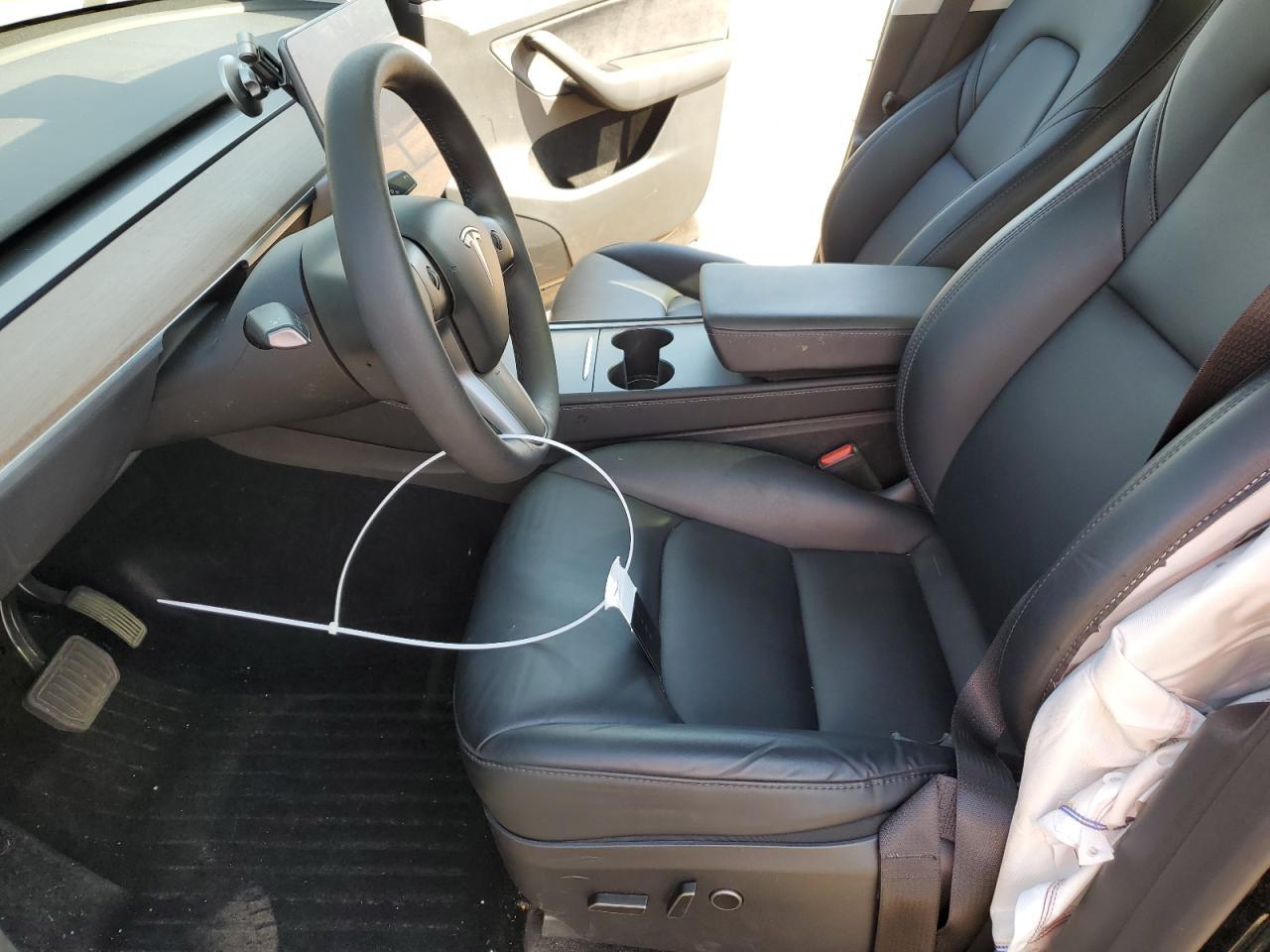 2024 TESLA MODEL Y - Image 7