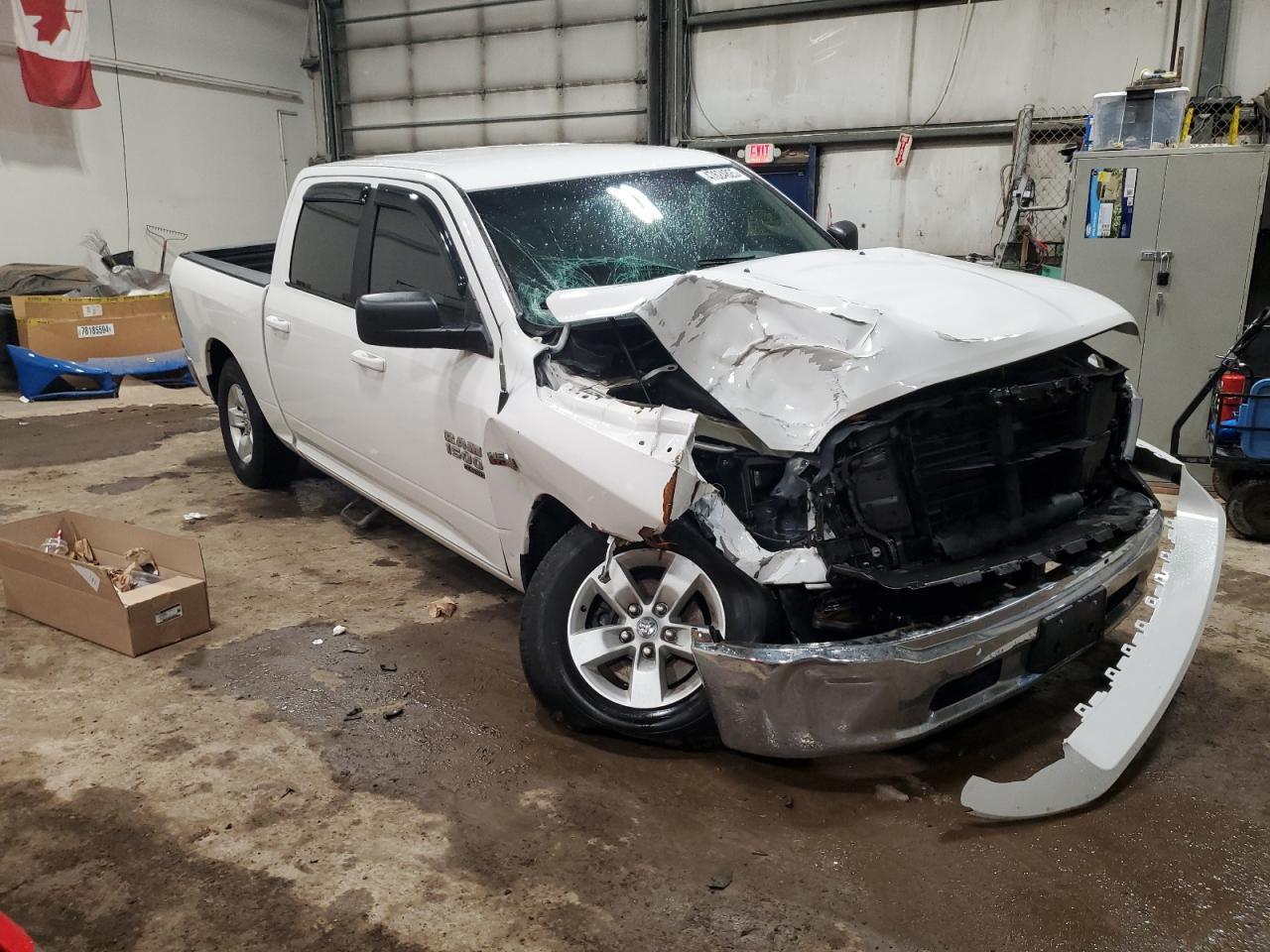 2019 RAM 1500 CLASS - Фото 4