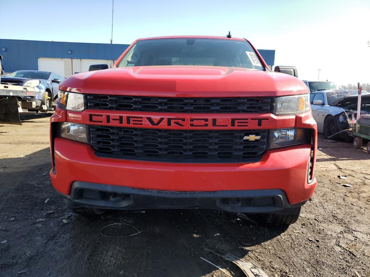 2019 CHEVROLET SILVERADO - Фото 5