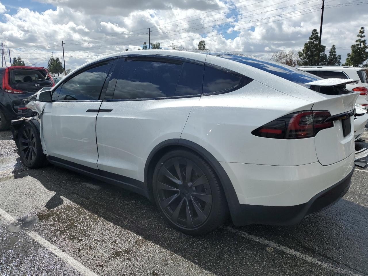 2023 TESLA MODEL X - Image 2