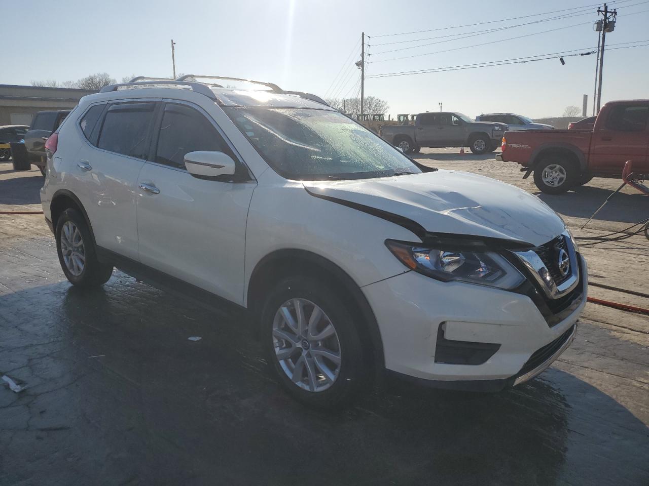 2017 NISSAN ROGUE S - Image 4