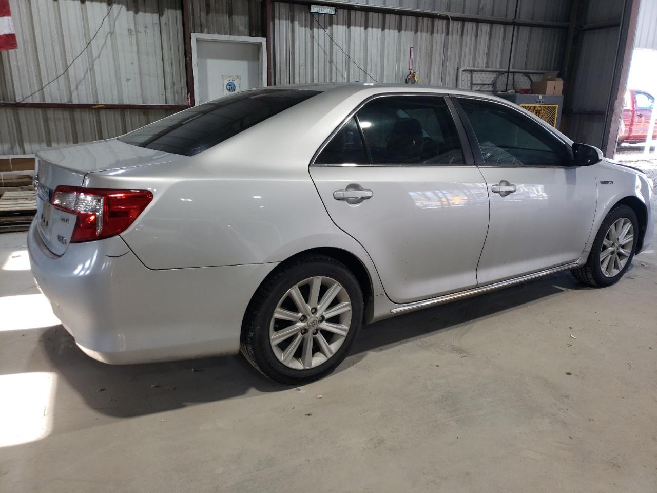 2012 TOYOTA CAMRY HYBR - Image 3