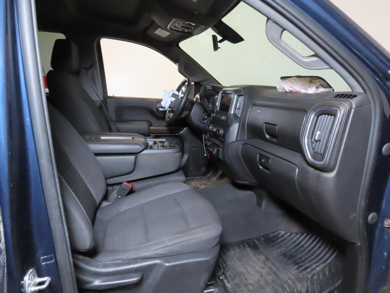 2021 CHEVROLET SILVERADO - Фото 5