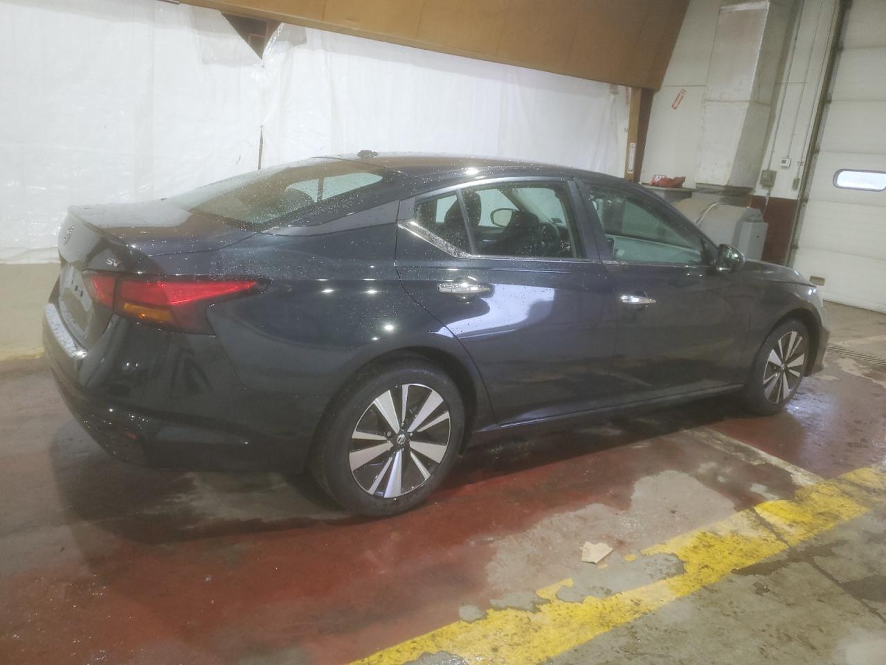 2022 NISSAN ALTIMA SV - Фото 3