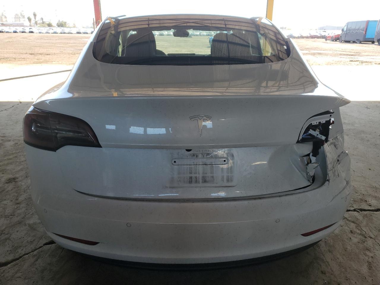 2022 TESLA MODEL 3 - Image 6