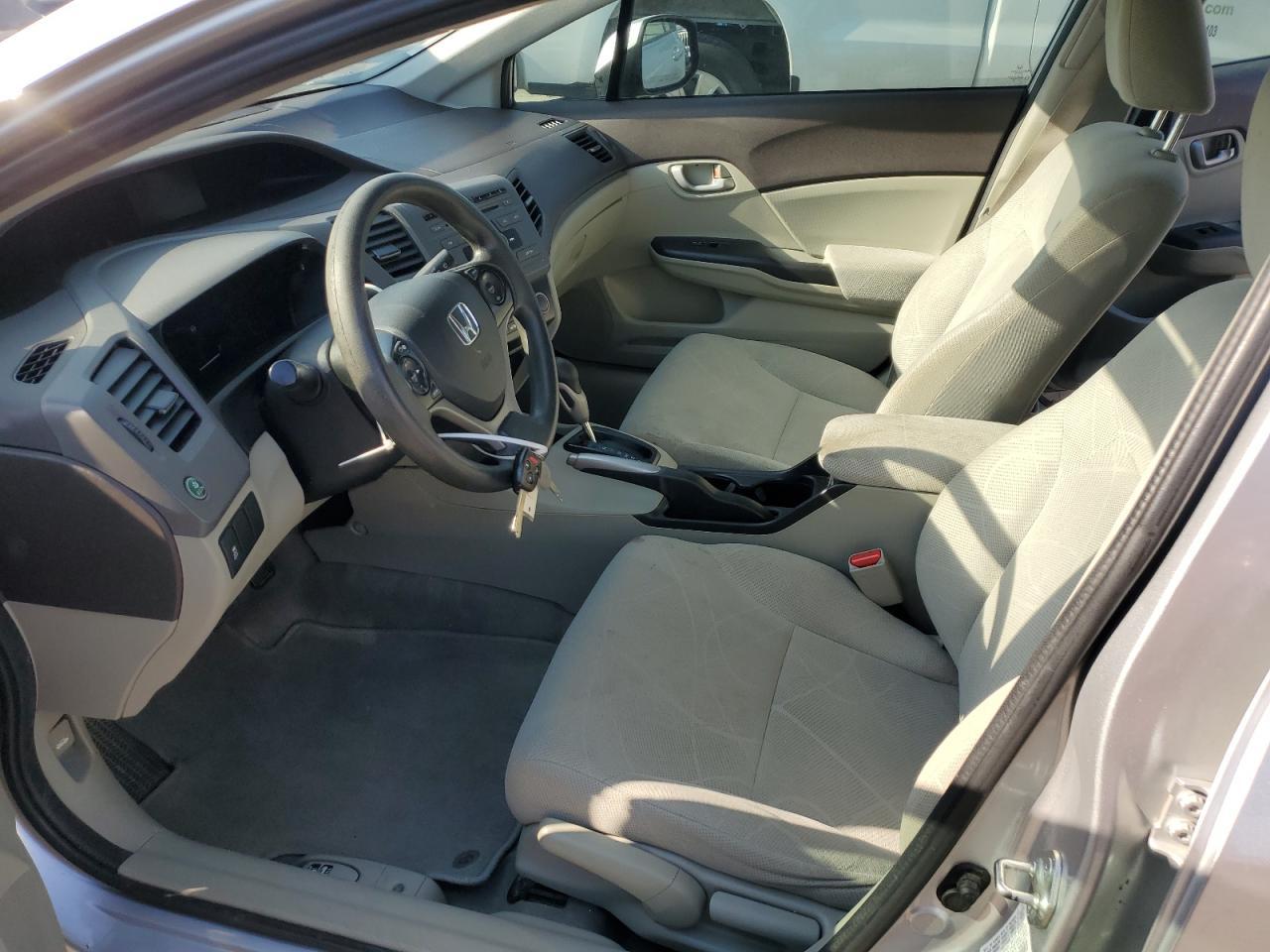 2012 HONDA CIVIC LX - Фото 7